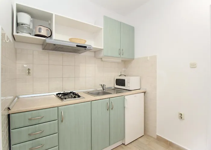 Apartament With Parking Space Jurandvor, Krk - 24141 *